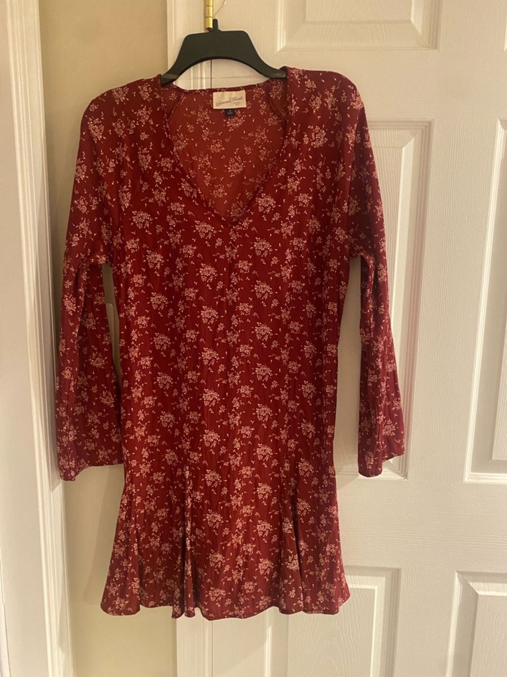 Universal Thread Burgundy Floral Long Sleeve Mini Dress